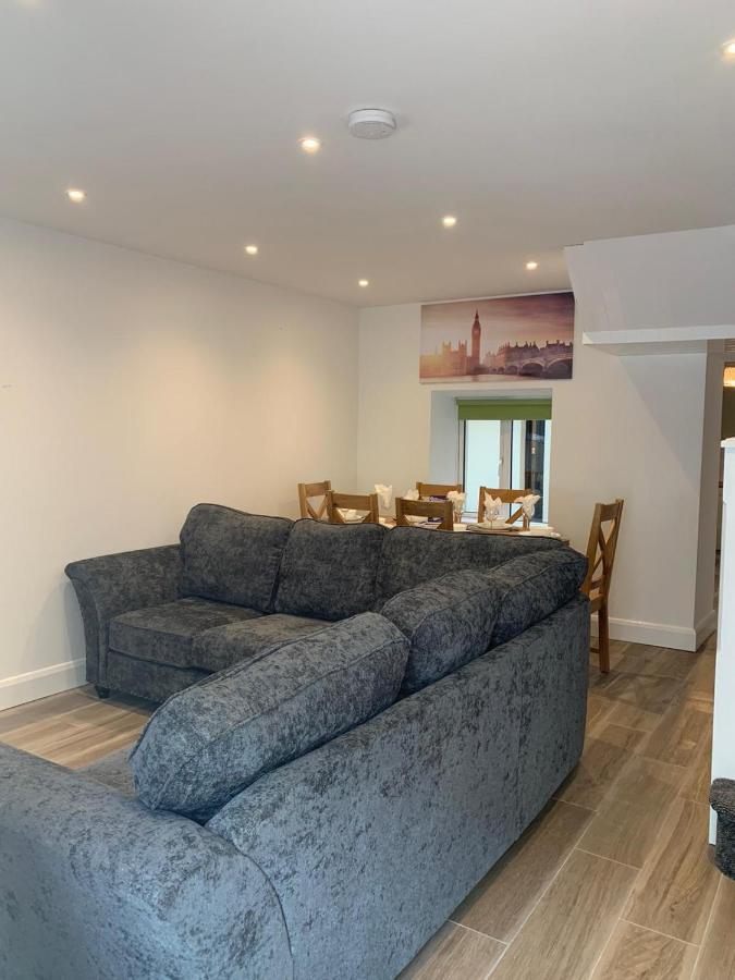 Eyre Square Lane Budget Rooms Galway Exteriör bild