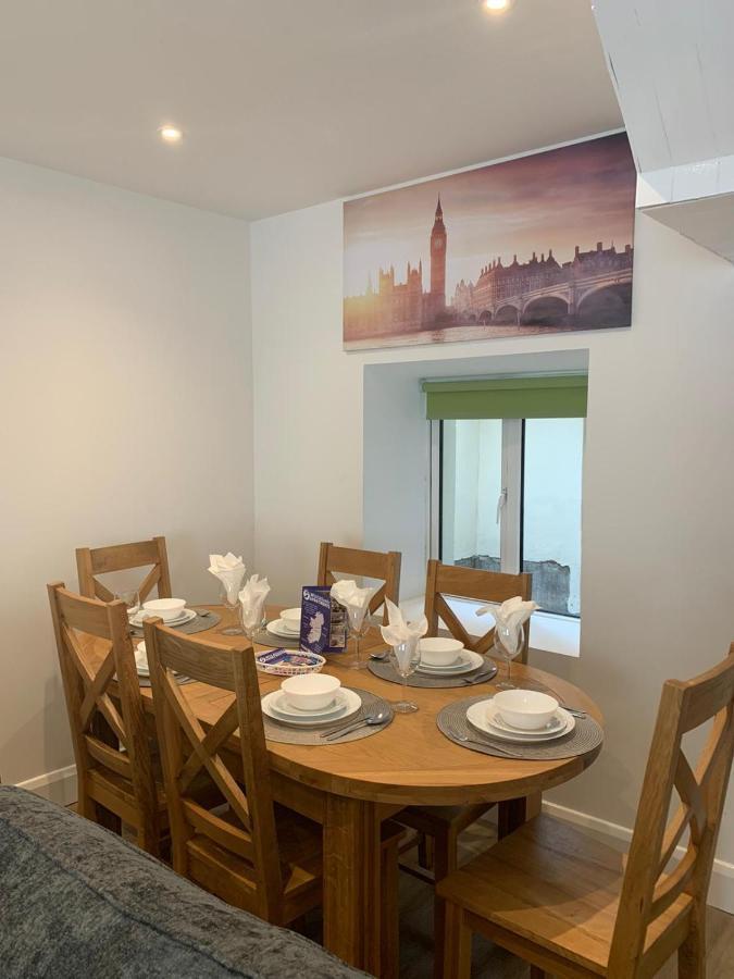 Eyre Square Lane Budget Rooms Galway Exteriör bild