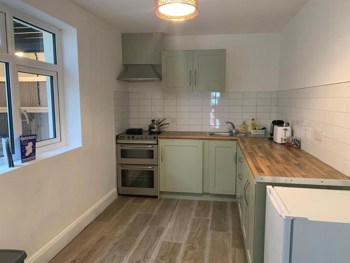 Eyre Square Lane Budget Rooms Galway Exteriör bild